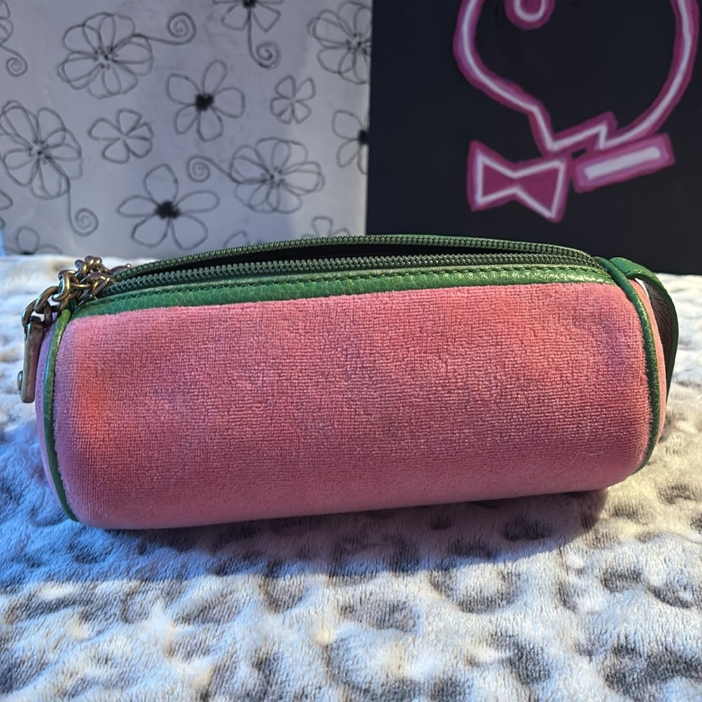 ⭐️RARE⭐️ Vintage Juicy Couture Barrel Makeup Brush Case - Picture 10 of 13